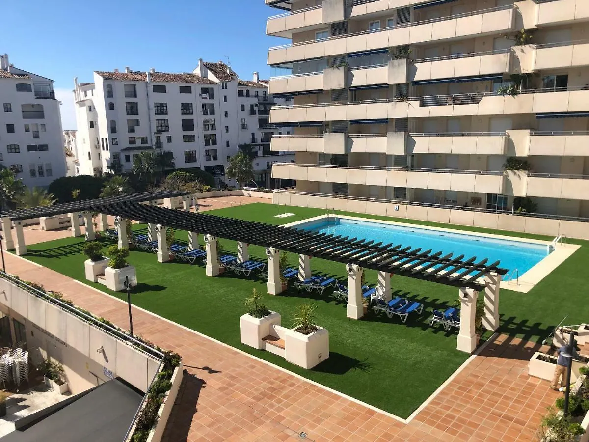 Marina Banus location